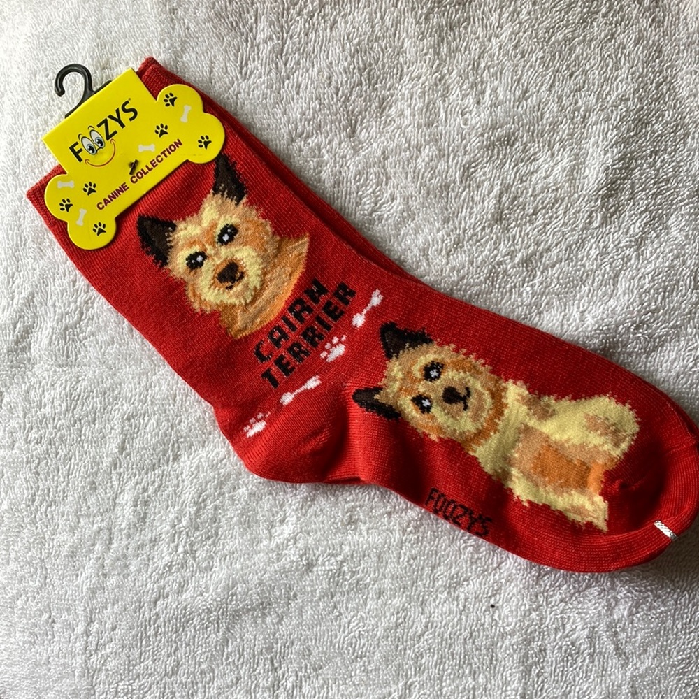 4/$20 bundle and save 
Dog theme socks